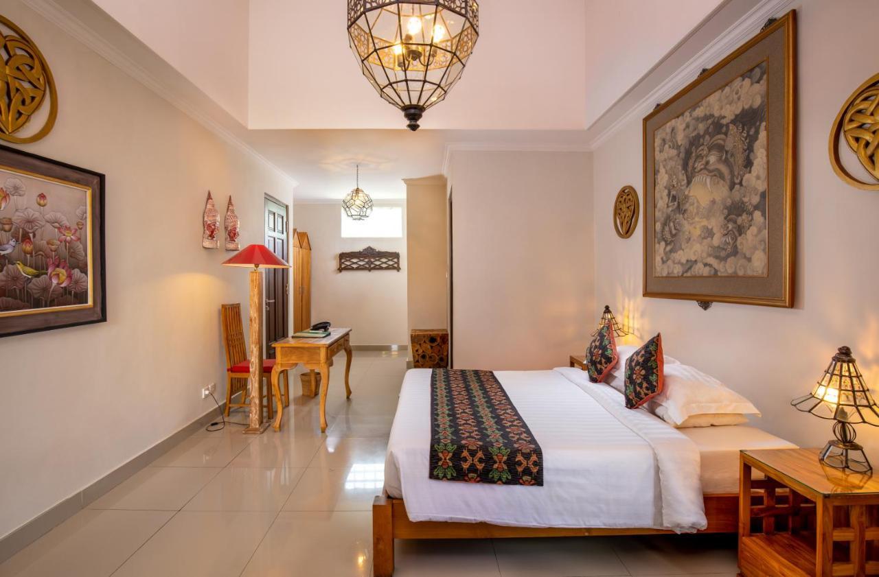 Double or Twin Room Garden View