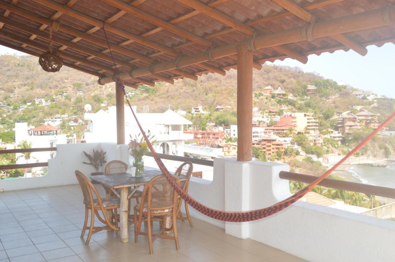 Studio Apartment with Sea View