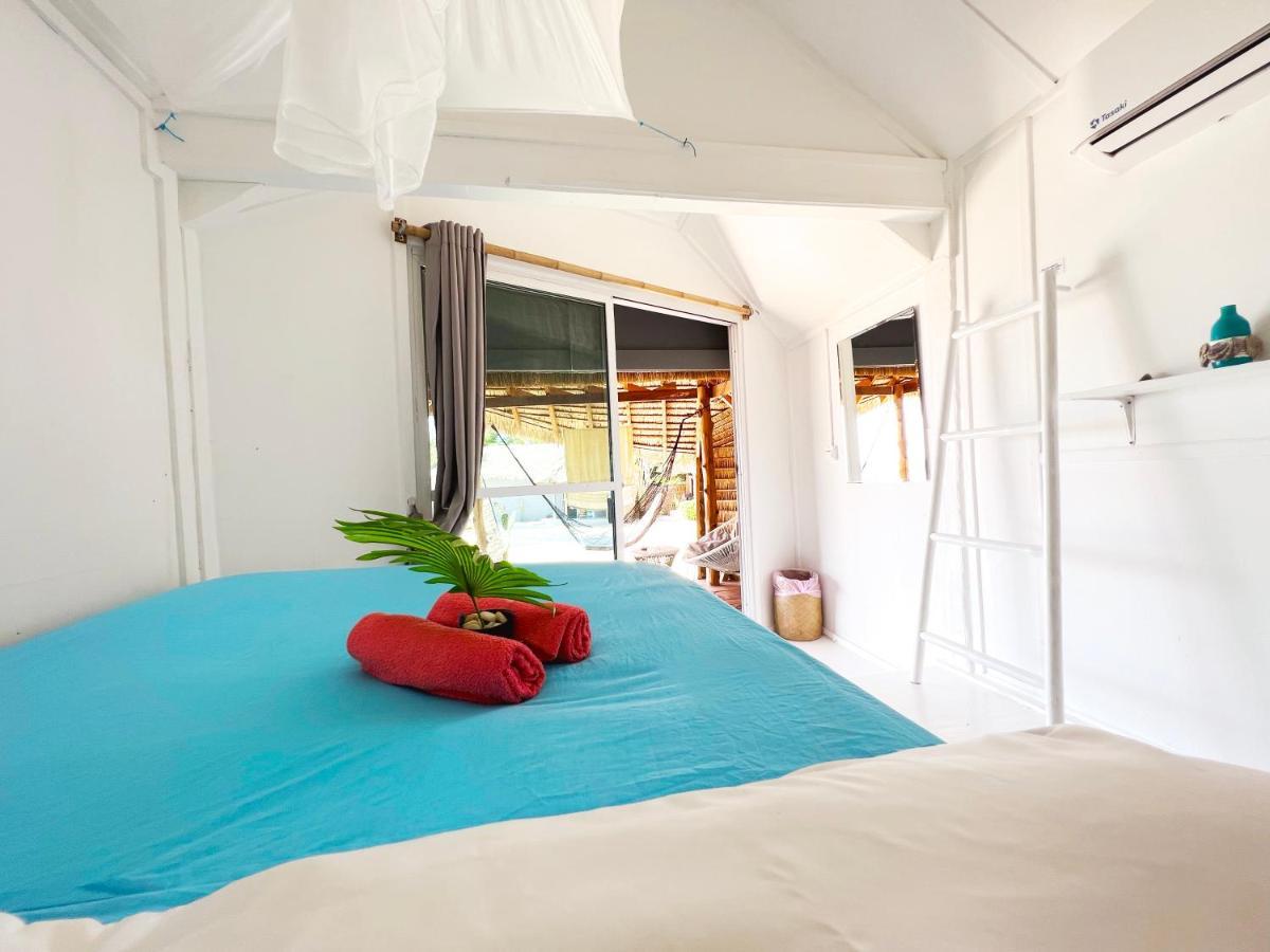 Bungalow Beach Front,1181662273:JPEG
