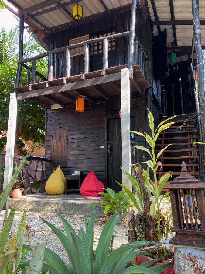 Standard Double Room with Air-Conditioning