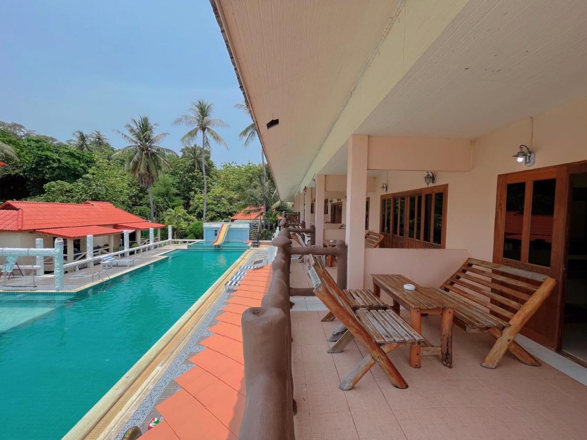 Triple Room Terrace
