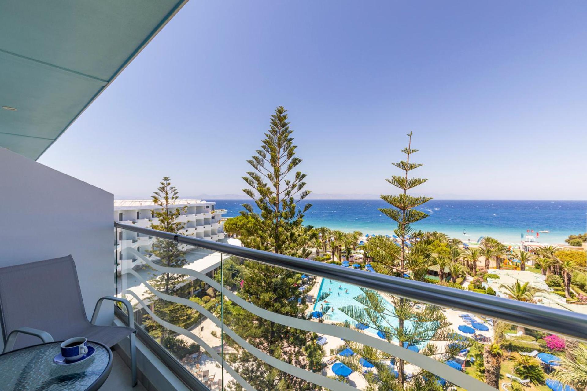 Superior Twin Room Sea View