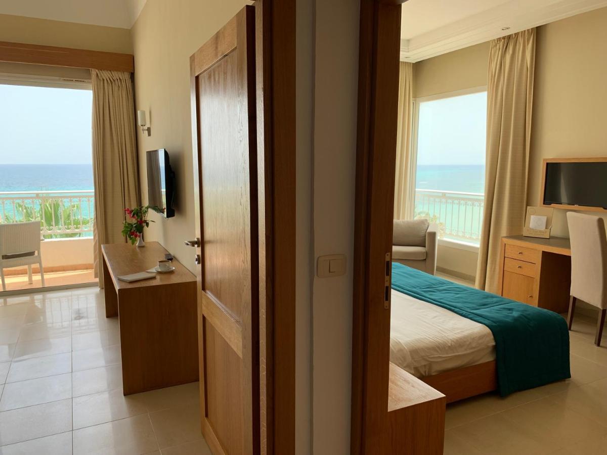 King Suite Sea View