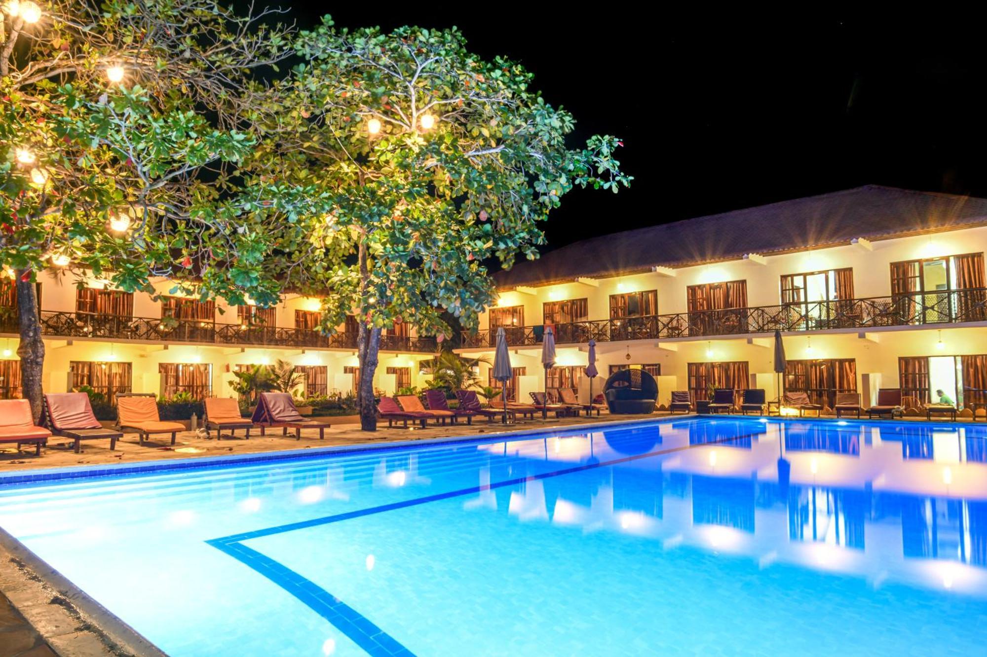 Double Room Pool View Partial Sea View