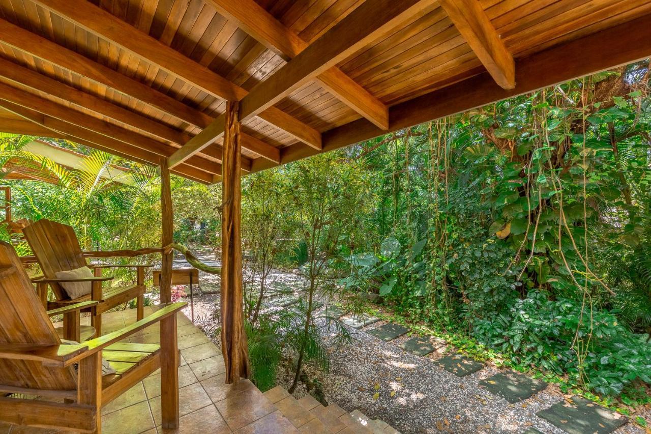 Bungalow with Patio
