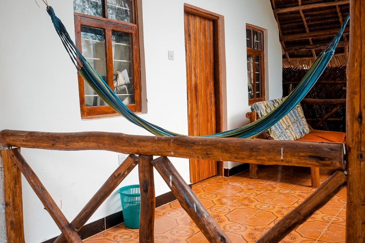 Standard Bungalow,1330117538:JPEG