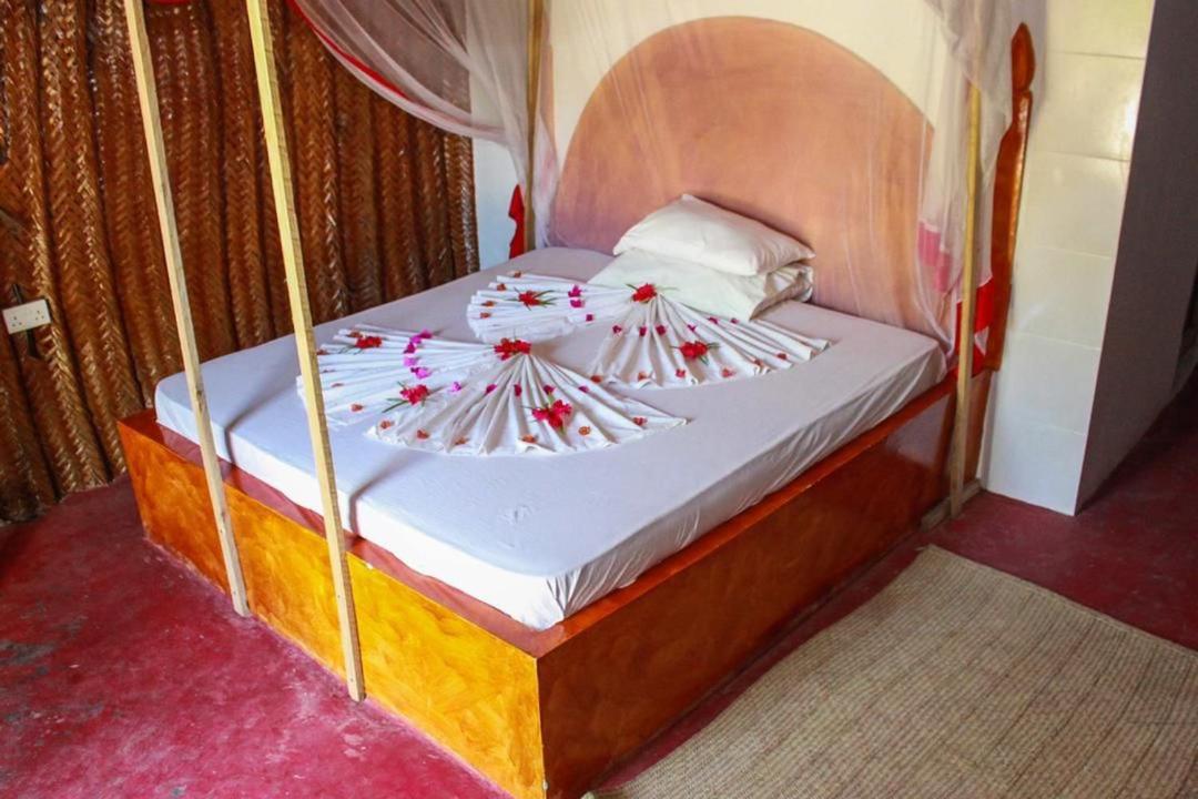 Single Room with Private Bathroom,1544015290:JPEG