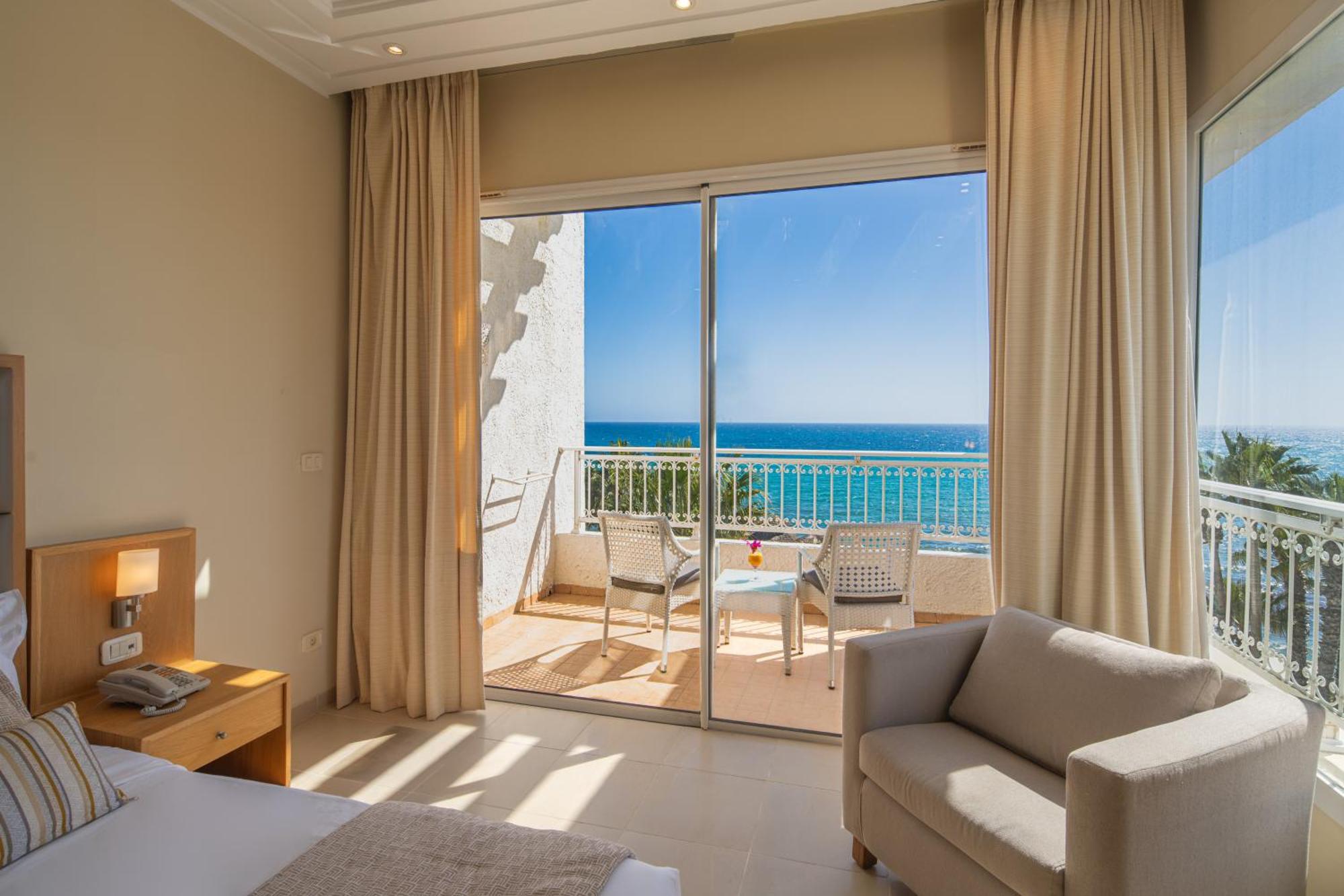 King Suite Sea View