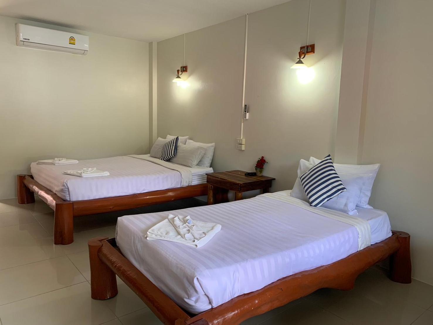 Triple Room Terrace