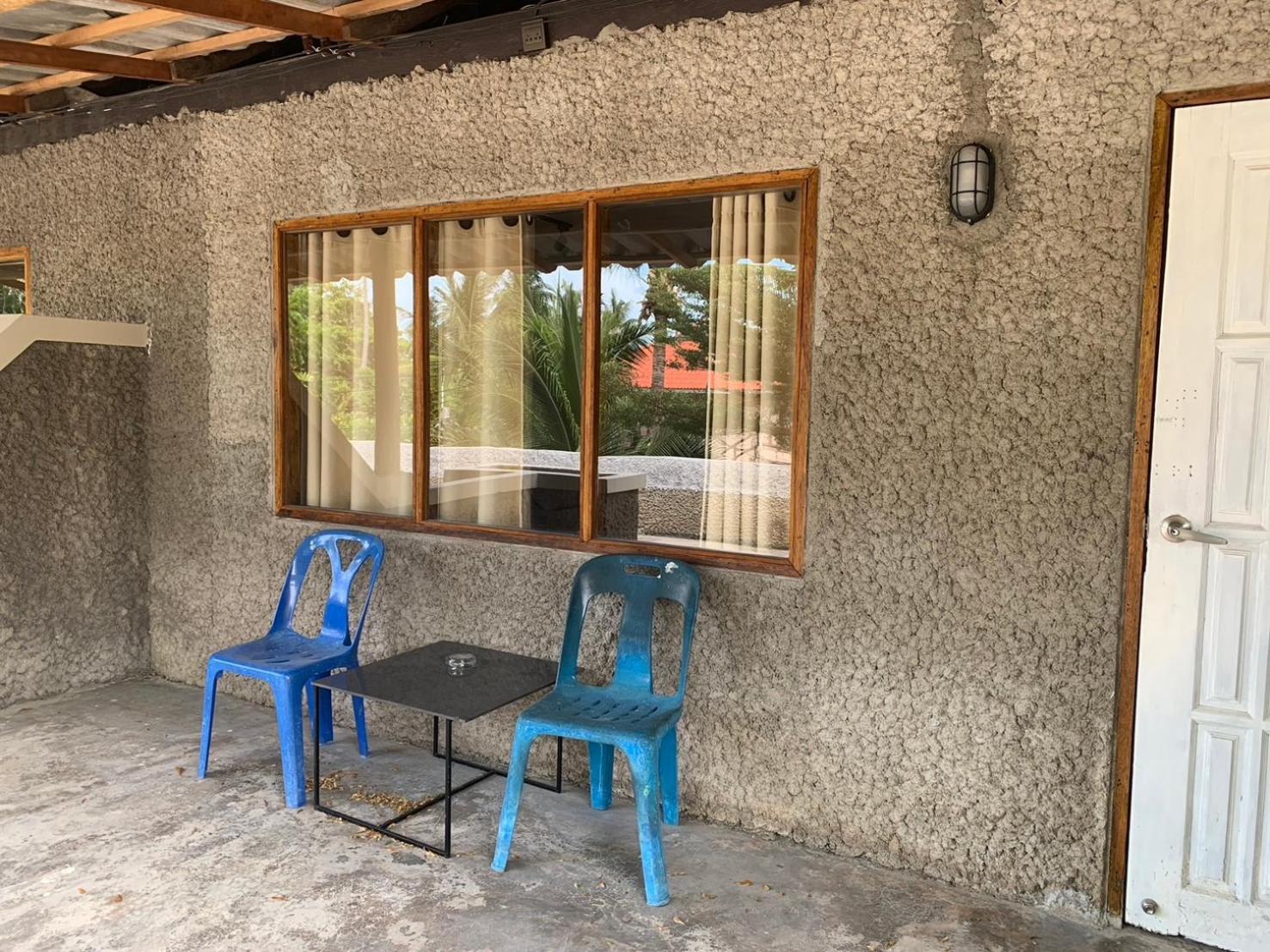 Studio Balcony