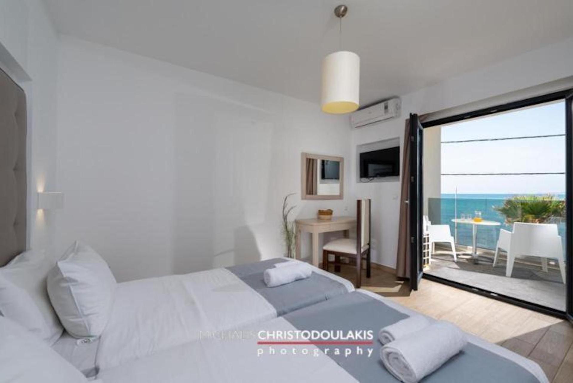 Grand One-Bedroom Apartment Sea View