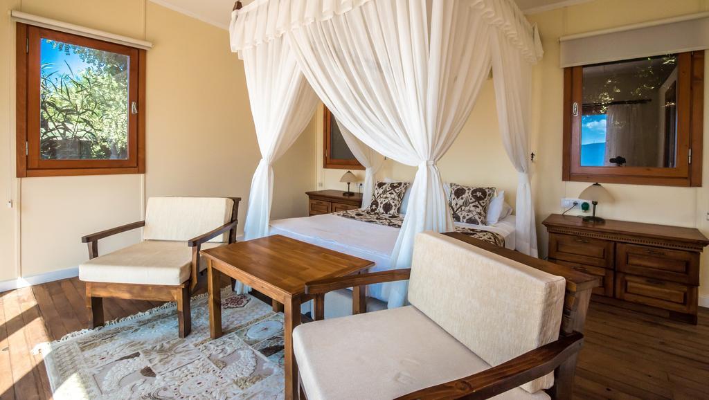 Deluxe Double Bungalow Sea View