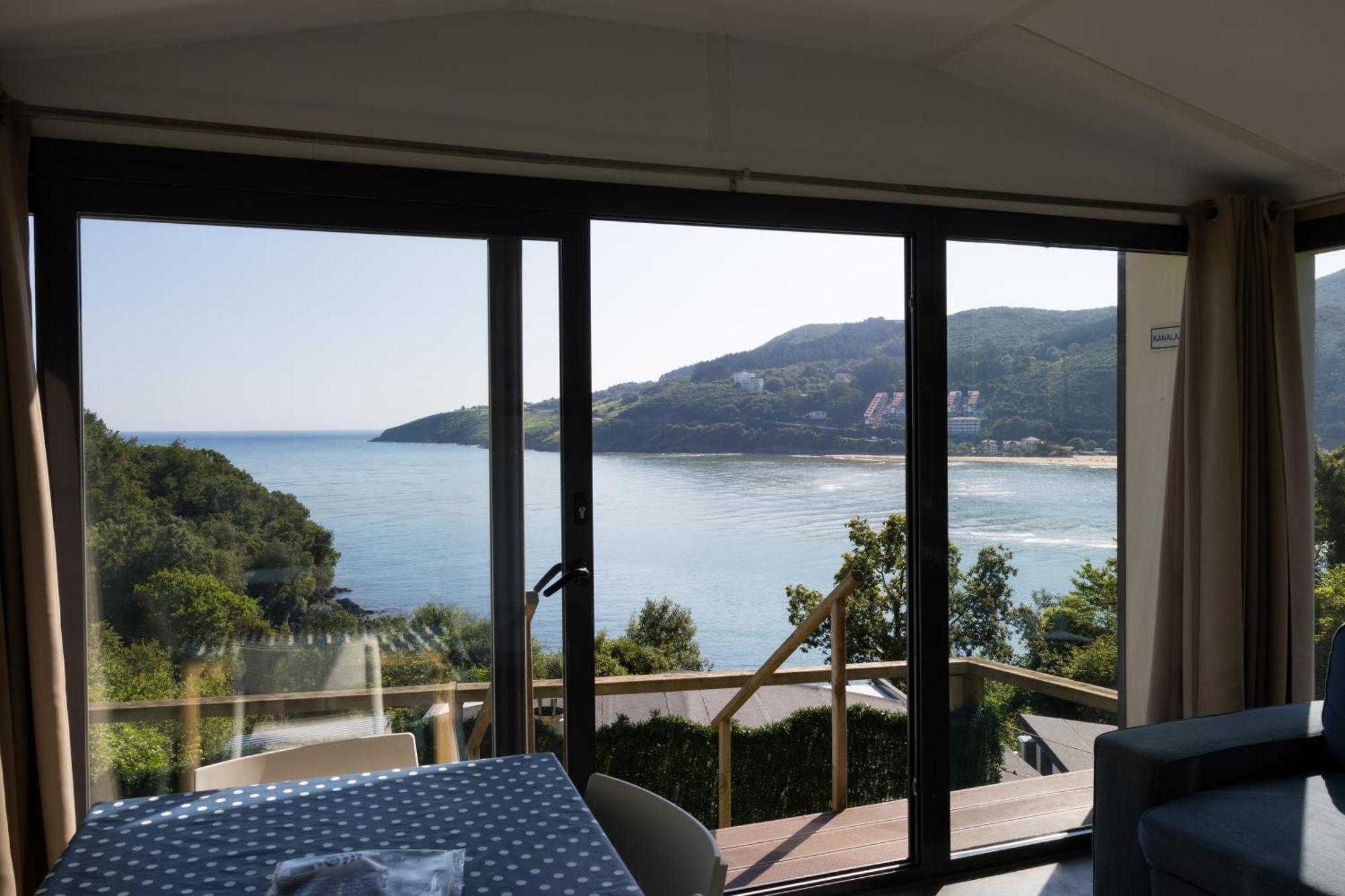 Deluxe Bungalow Sea View