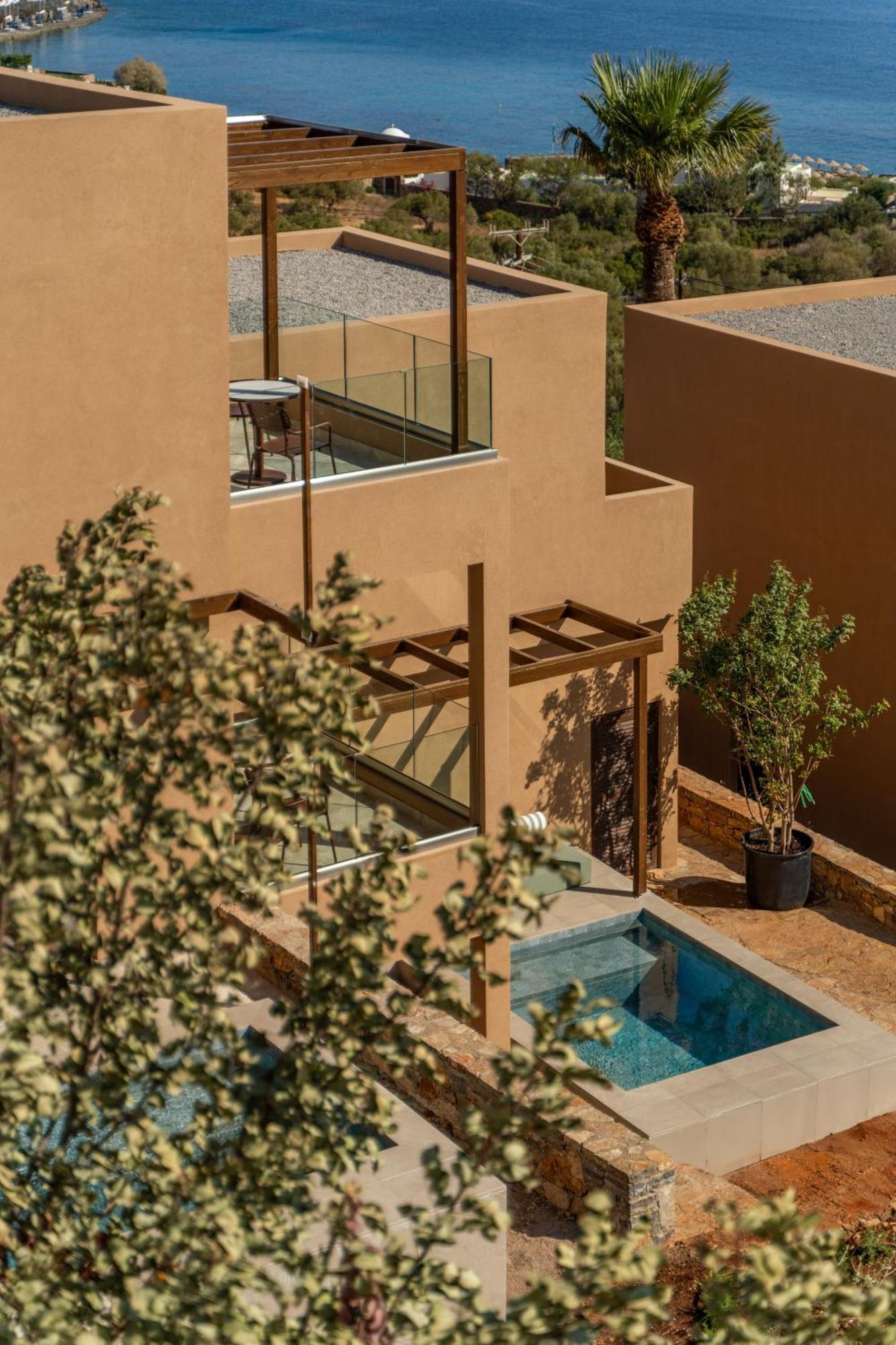 Loft Plunge Pool,1758271381:JPEG