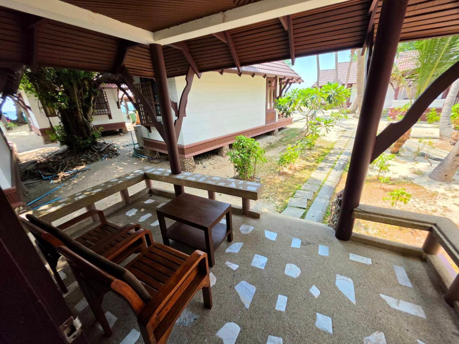 Beach Bungalow
