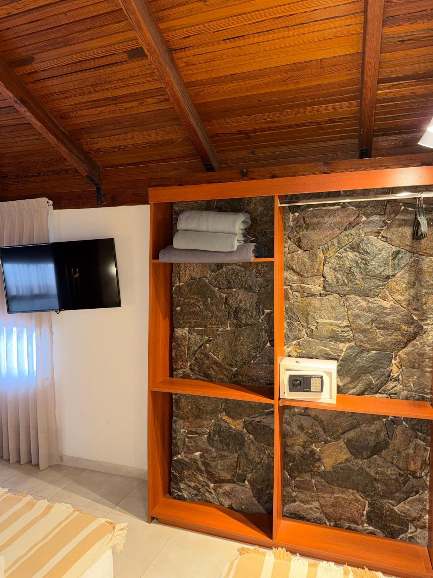 Two-Bedroom Deluxe Apartment
