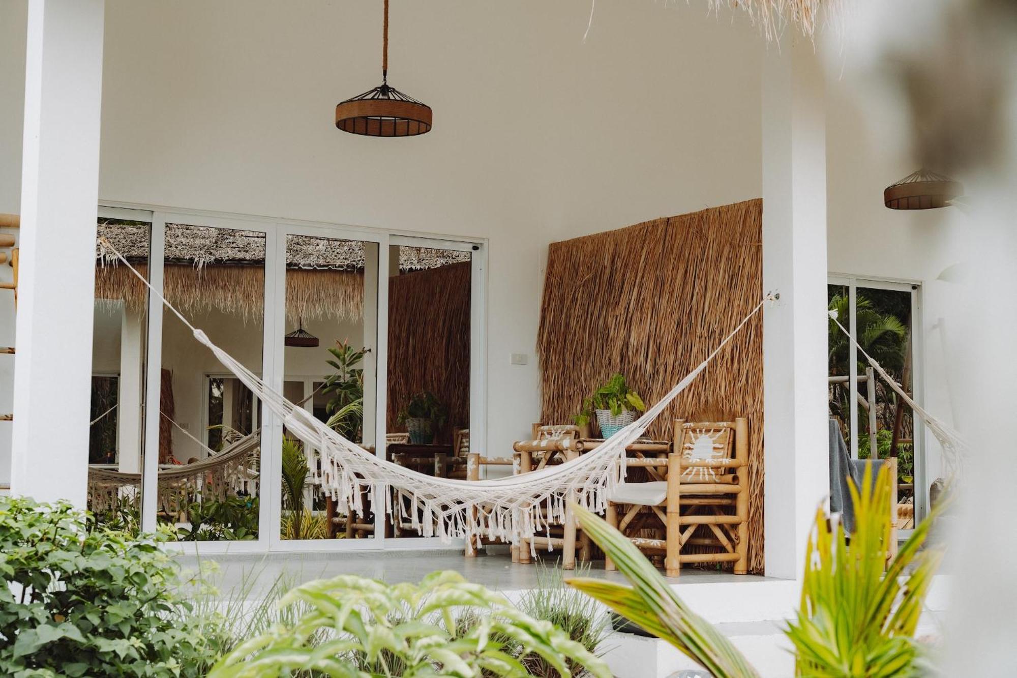 Deluxe Bungalow mit Gartenblick