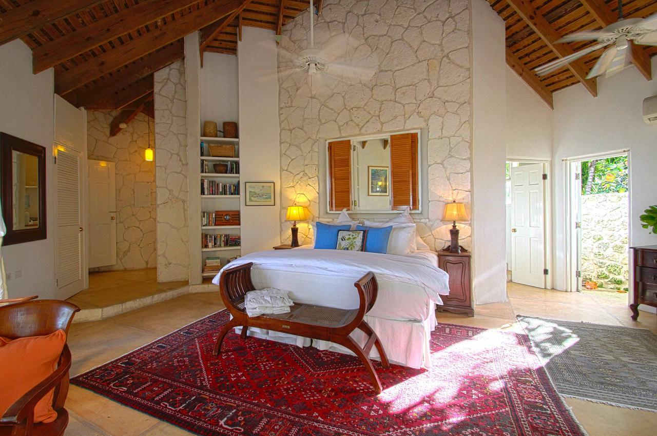 Beach Room