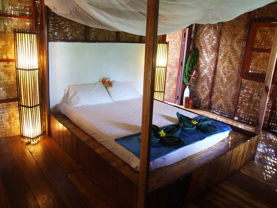 Standard Bungalow with Warm Water