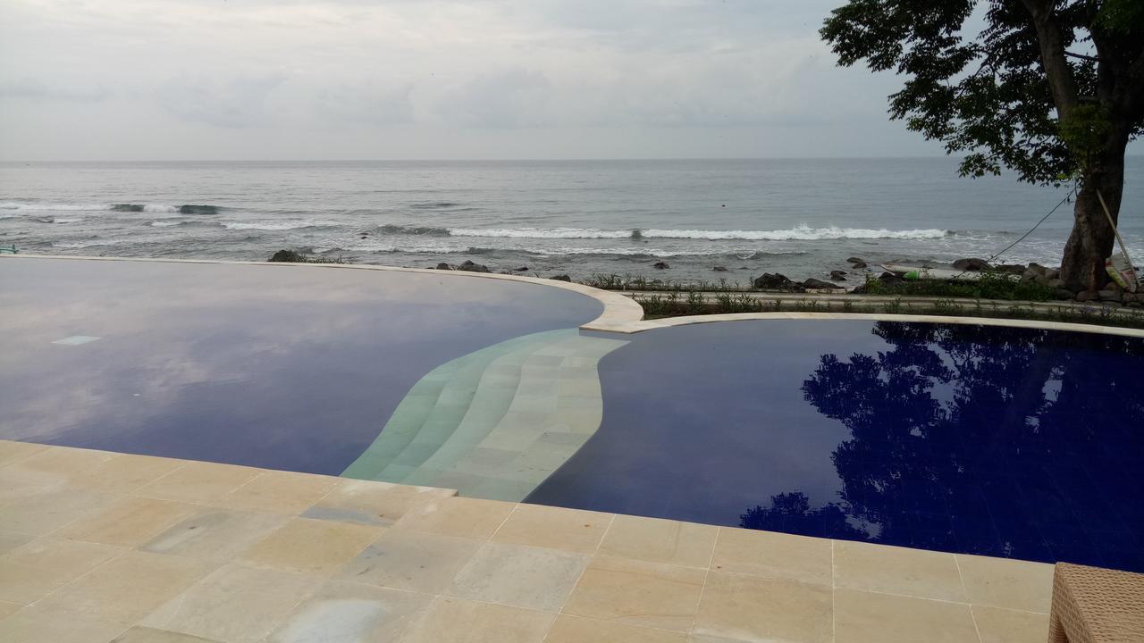 Villa with Sea View