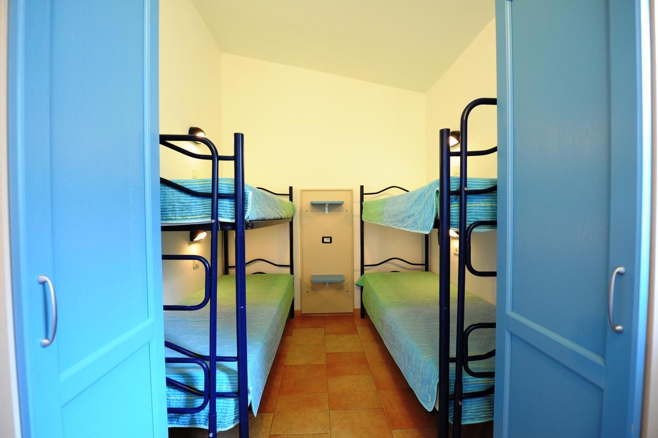 Two-Bedroom Apartment,666086205:JPEG