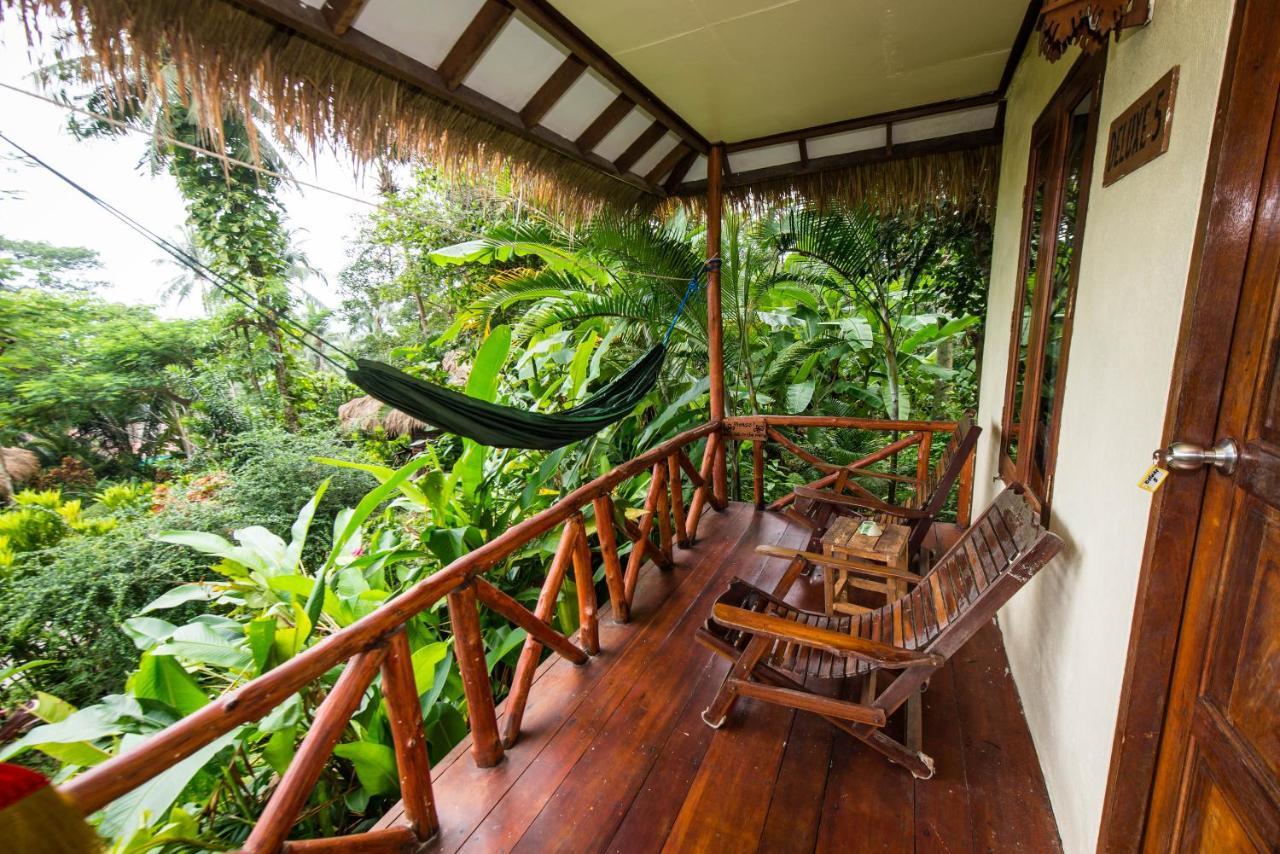 Deluxe Bungalow Garden View