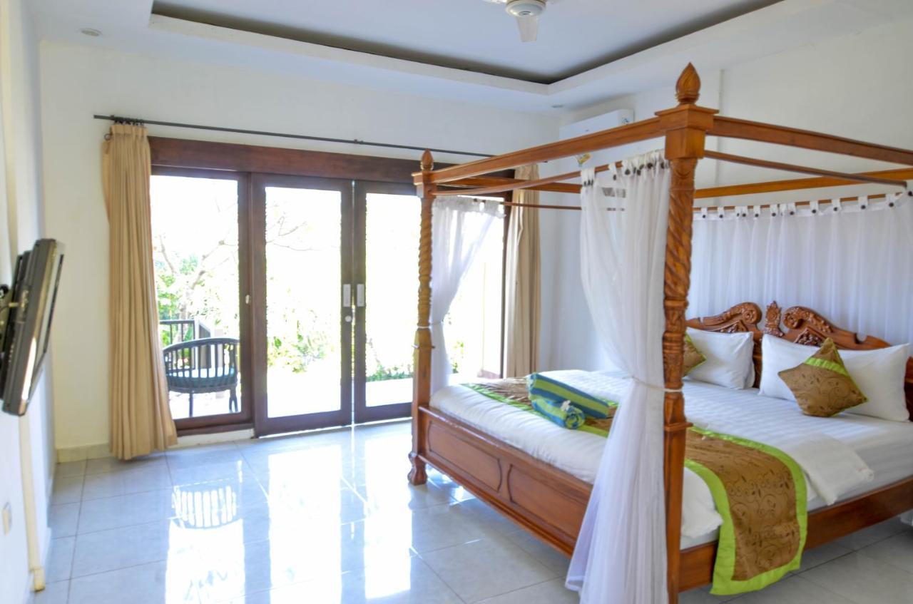 Family Room Private Pool
