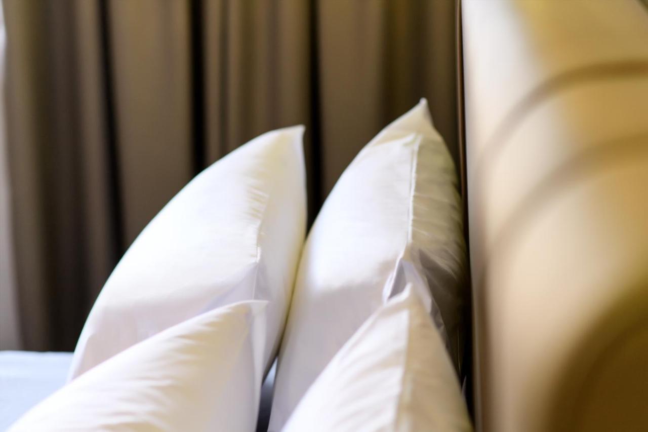 Double or Twin Room Extra Bed,1273376014:JPEG