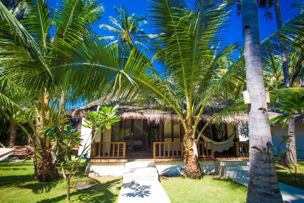 Deluxe Family Bungalow with Garden View