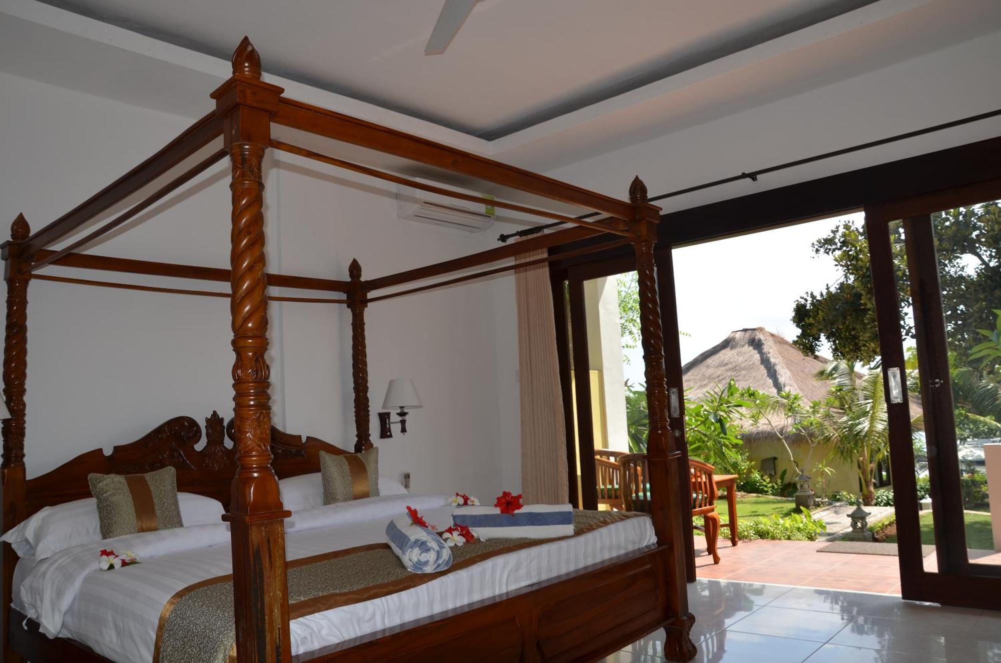 Family Room Private Pool