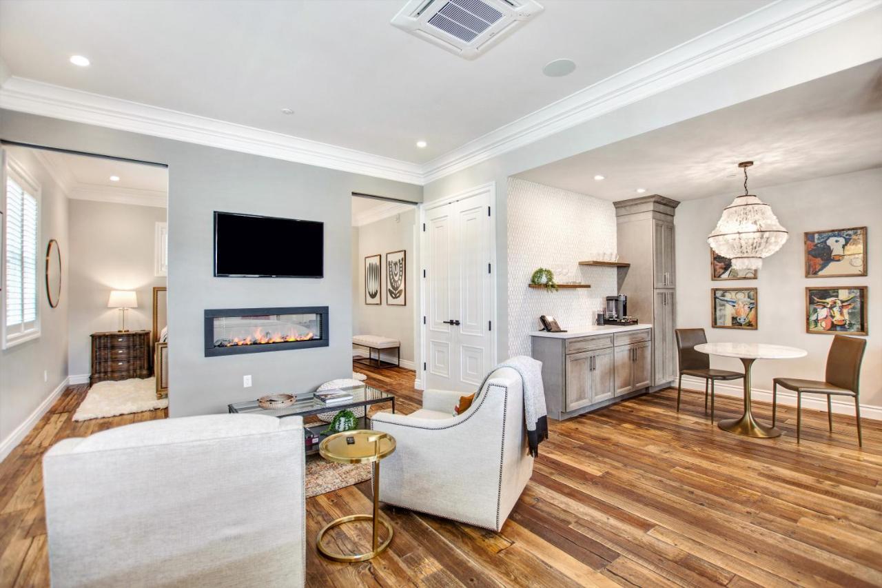 Superior King Suite