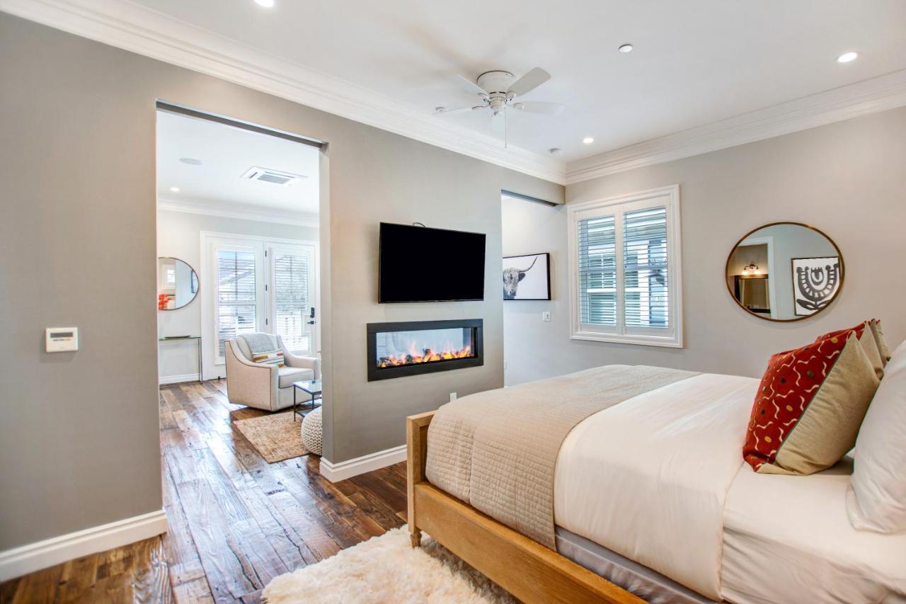 Superior King Suite