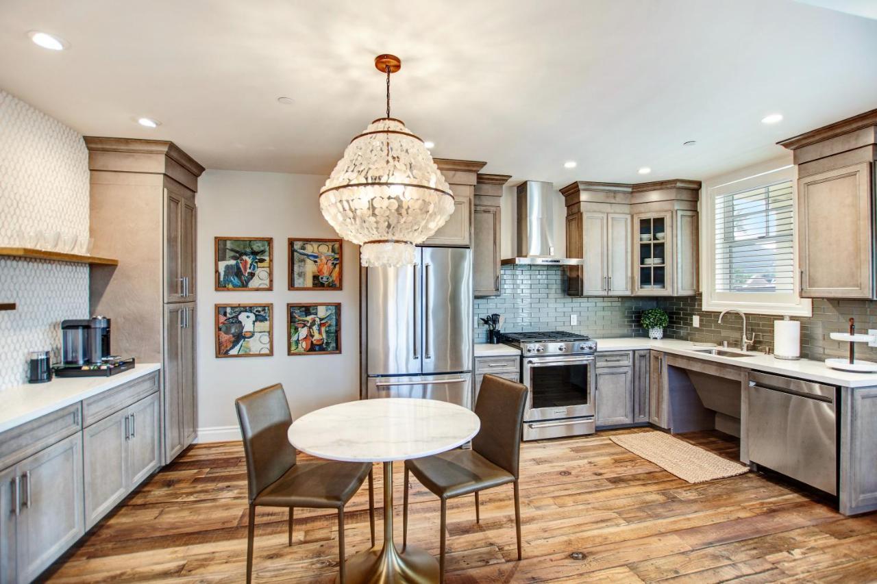 Superior King Suite