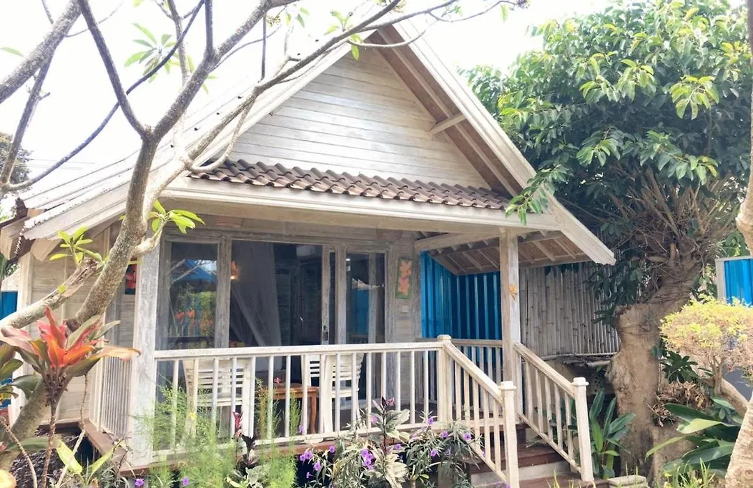 Nanuk'S Bungalows-1