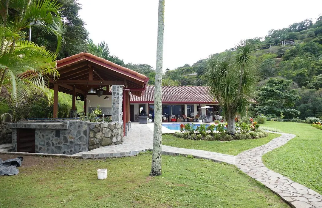 Bungalows Sanlaz-1