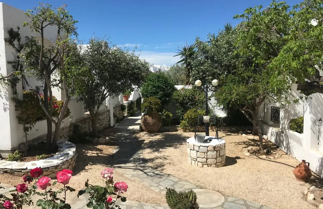 Bungalows Svoronos-1