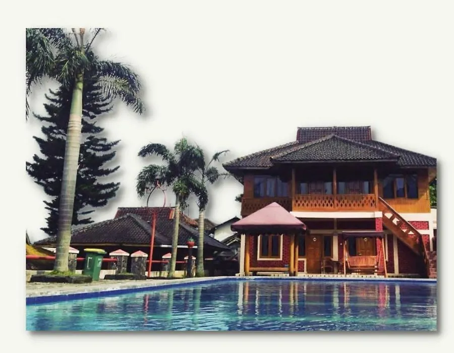 Bungalow Kampung Strawberry-1