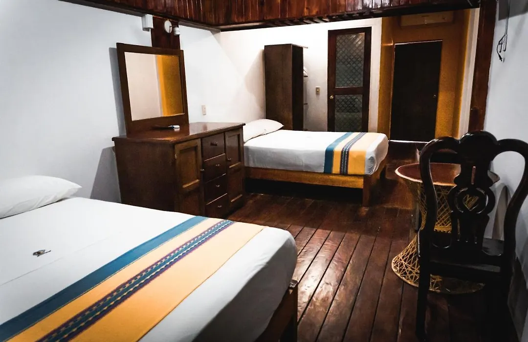 Hotel Bungalows y Cabañas Acuario-1