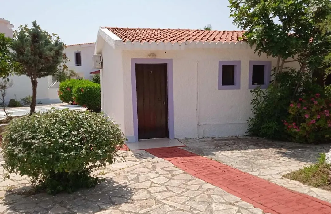 Kefalonia Beach Hotel & Bungalows-1