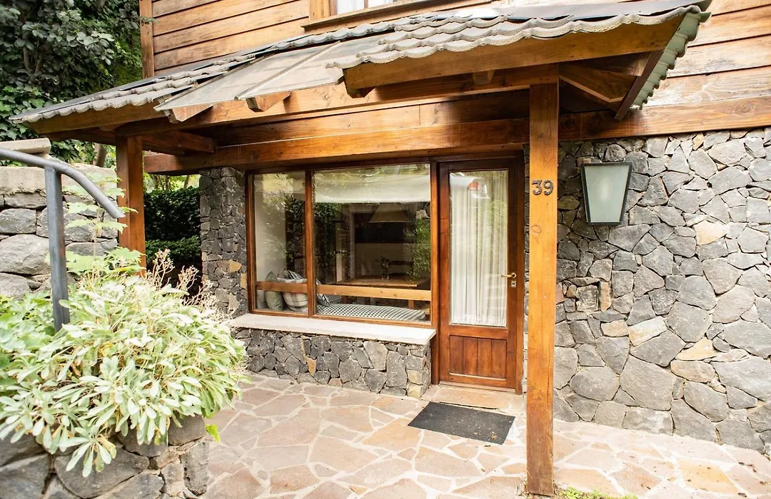 Arelauquen Bungalows & Suites-1