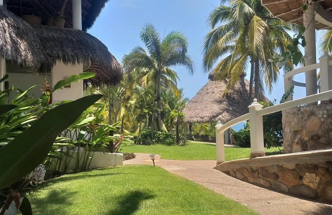 Bungalows Lydia San Pancho-1