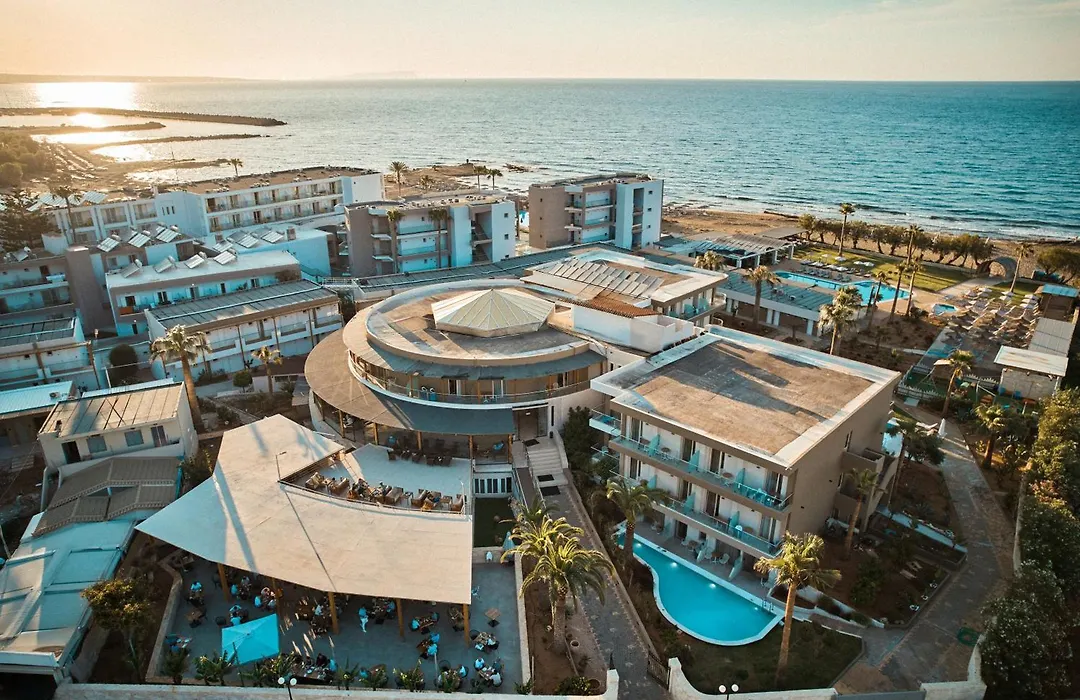 Malia Bay Beach Hotel & Bungalows-1
