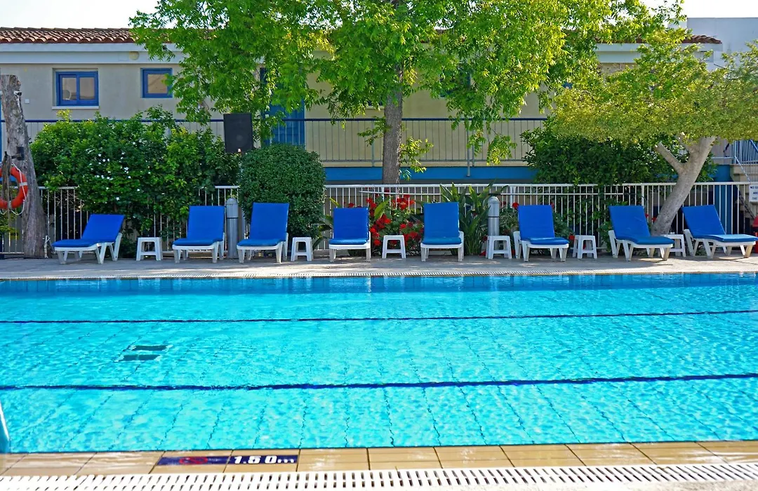 Green Bungalows Hotel Apartments-1