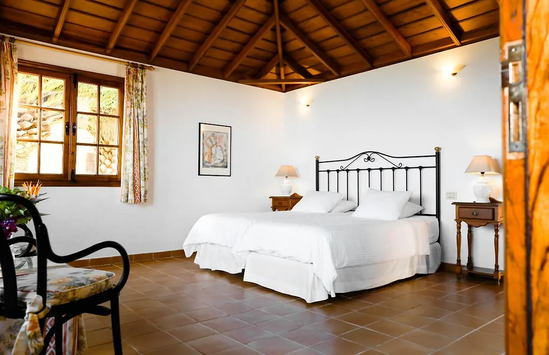 Casas-Bungalows Los Pajeros-1