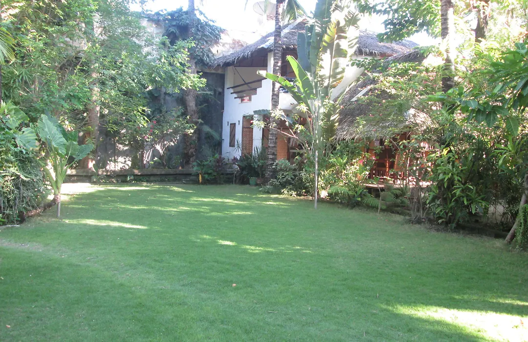 Bamboo Bungalows Resthouse-1