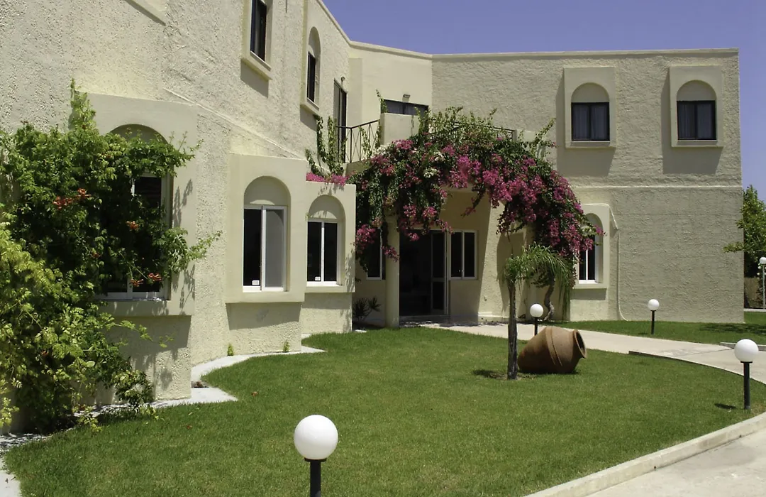 Summerland Hotel-1