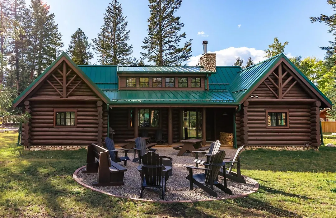 Pine Bungalows-1
