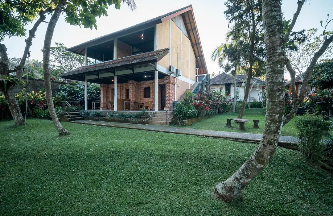 Argasoka Bungalows-1