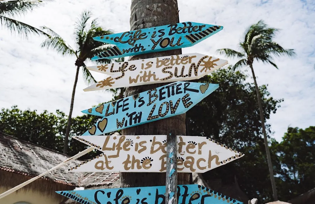 Sea Love Beach Bar & Bungalows-1