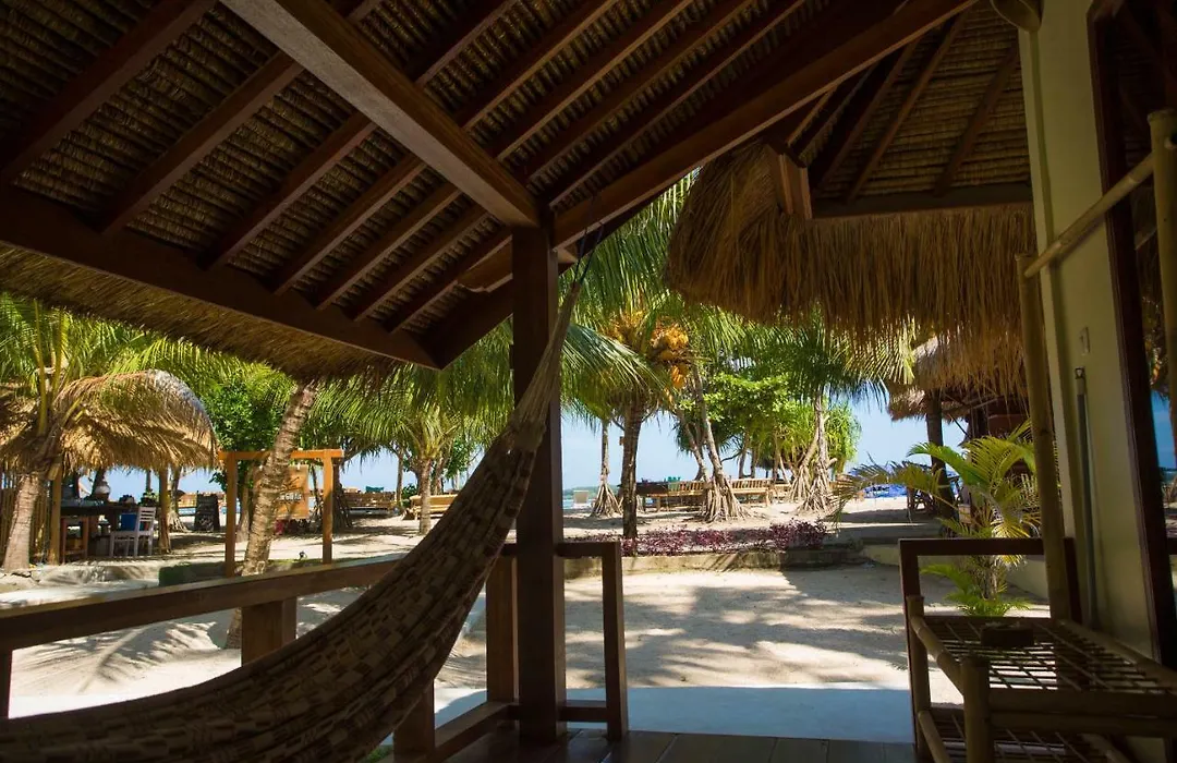 Island View Bar & Bungalow-1